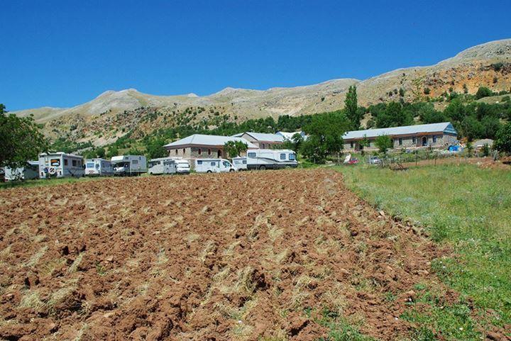 Nemrut Kervansaray Hotel Karadut  Exterior foto